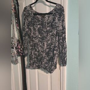 Victor Alfaro size medium long sleeve